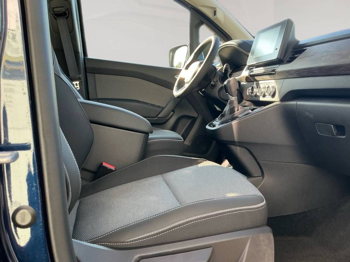 Fahrzeugabbildung Renault KANGOO PKW Techno TCe 130 EDC