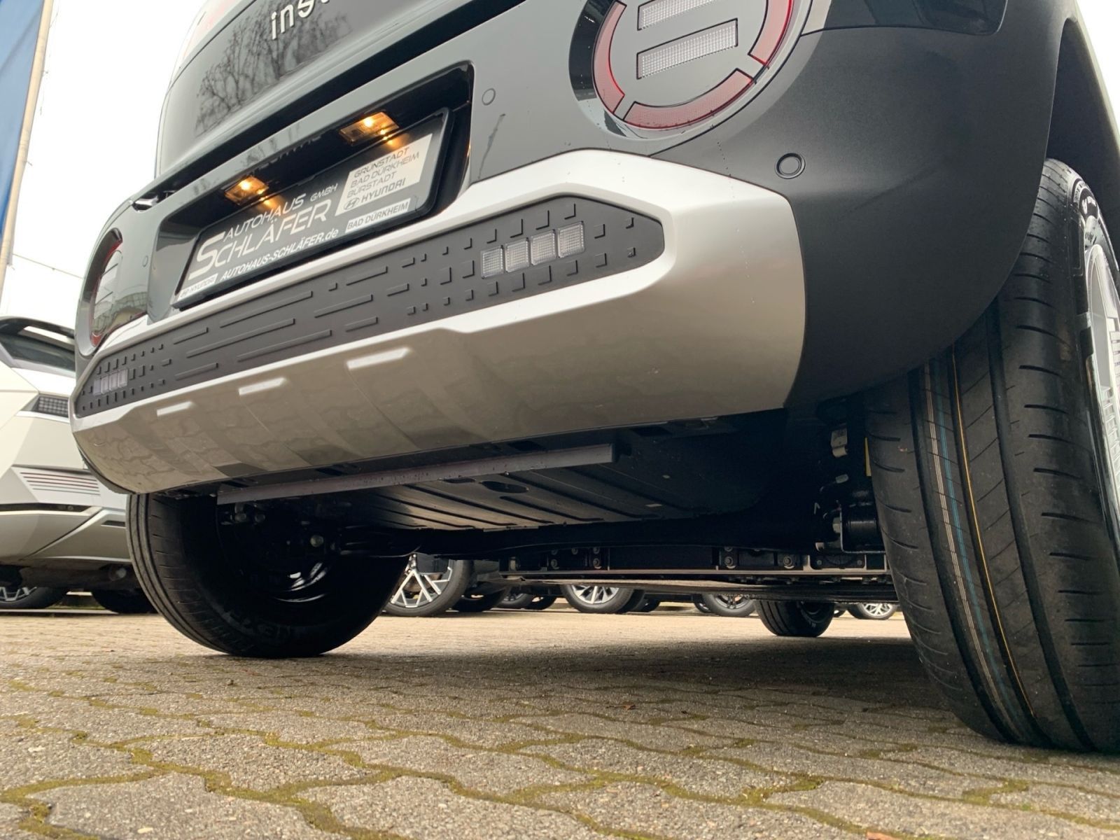 Fahrzeugabbildung Hyundai INSTER EV 49 kWh Select Effizienz-Paket Navi