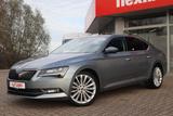 Skoda Superb 2.0 TDI Style Navi ACC Sitzheizung DAB - Skoda Superb mit Diesel-Antrieb: Limousine, 2.0