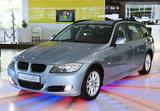 BMW 318d Touring Automatik*NAVI*PDC*ALU*TEMPOMAT* - BMW 318 aus 2010: 318d
