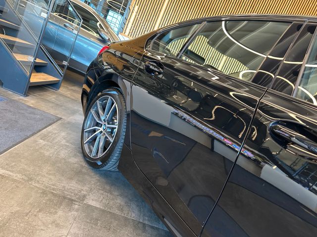 MYAUTOCENTER – Gebraucht- und Jahreswagen mit Werkstattservice in Pfaffenhofen BMW 330 *1-HAND*SERVICETÜV NEU*KEYLESS*LED*M-SPORT*
