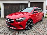Mercedes-Benz B 180 /1. HD/Multibeam/MB Scheckheft/Voll Leder