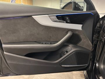 Audi RS4 Avant 2.9 TFSI quattro*HUD*Navi*Klima*SHZ*BT