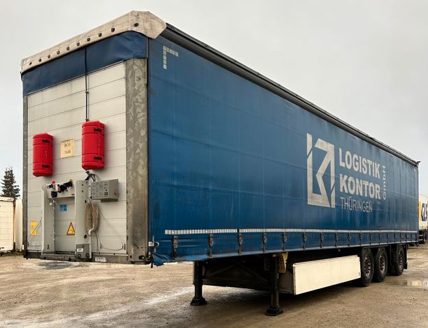 Schmitz Cargobull SCB 3ST Curtainsider Edscha Lift Mitnahmestapler