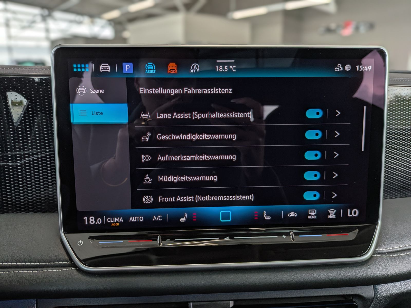 Fahrzeugabbildung Volkswagen Tiguan 1.5 eTSI ENERGY HD-Matrix 360 Pano AHK 19