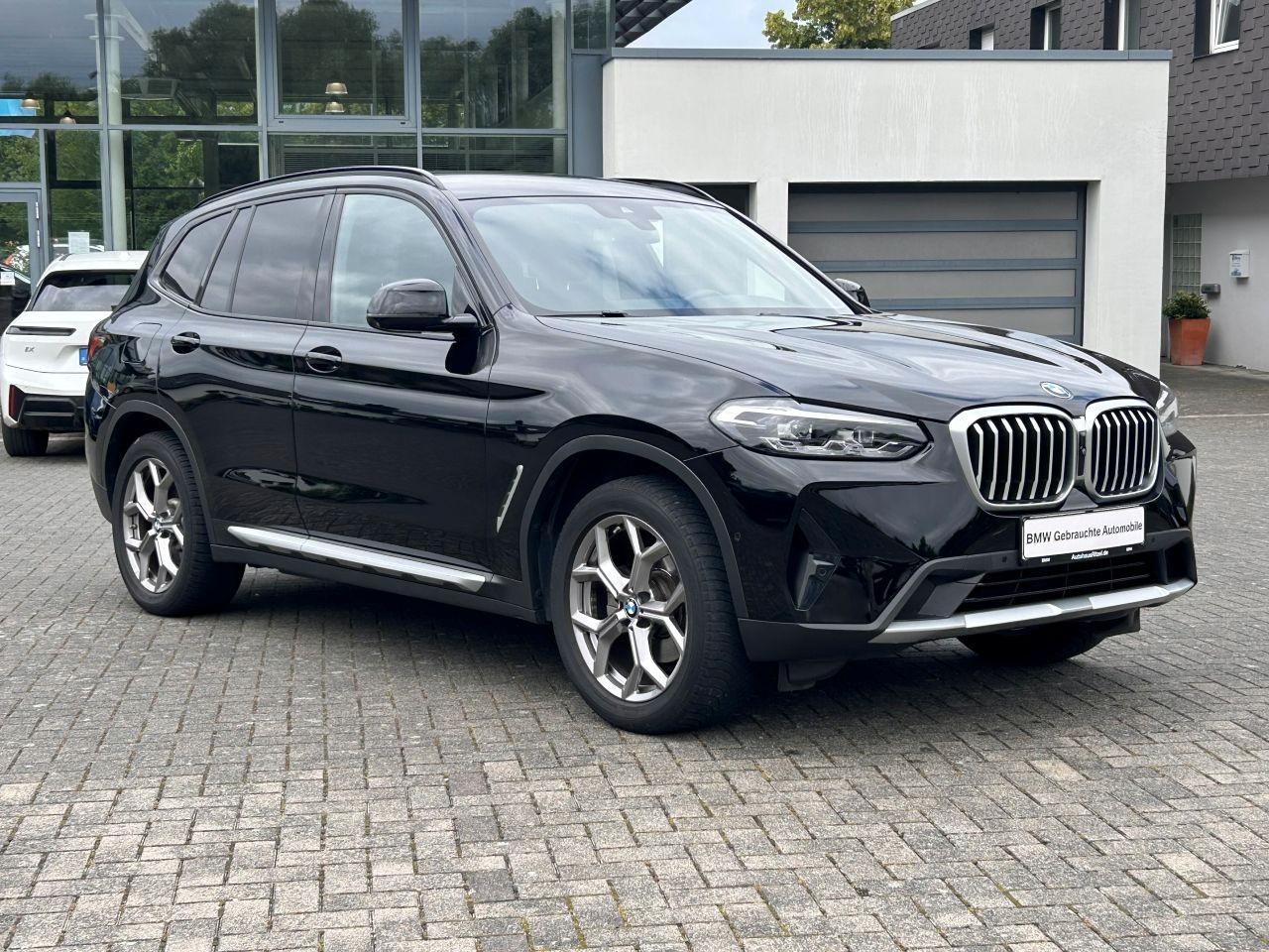 BMW X3 xDrive 20 i / DAB / Standheizung