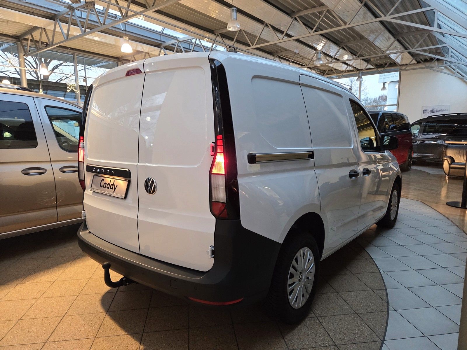 Volkswagen Caddy - Bild 4