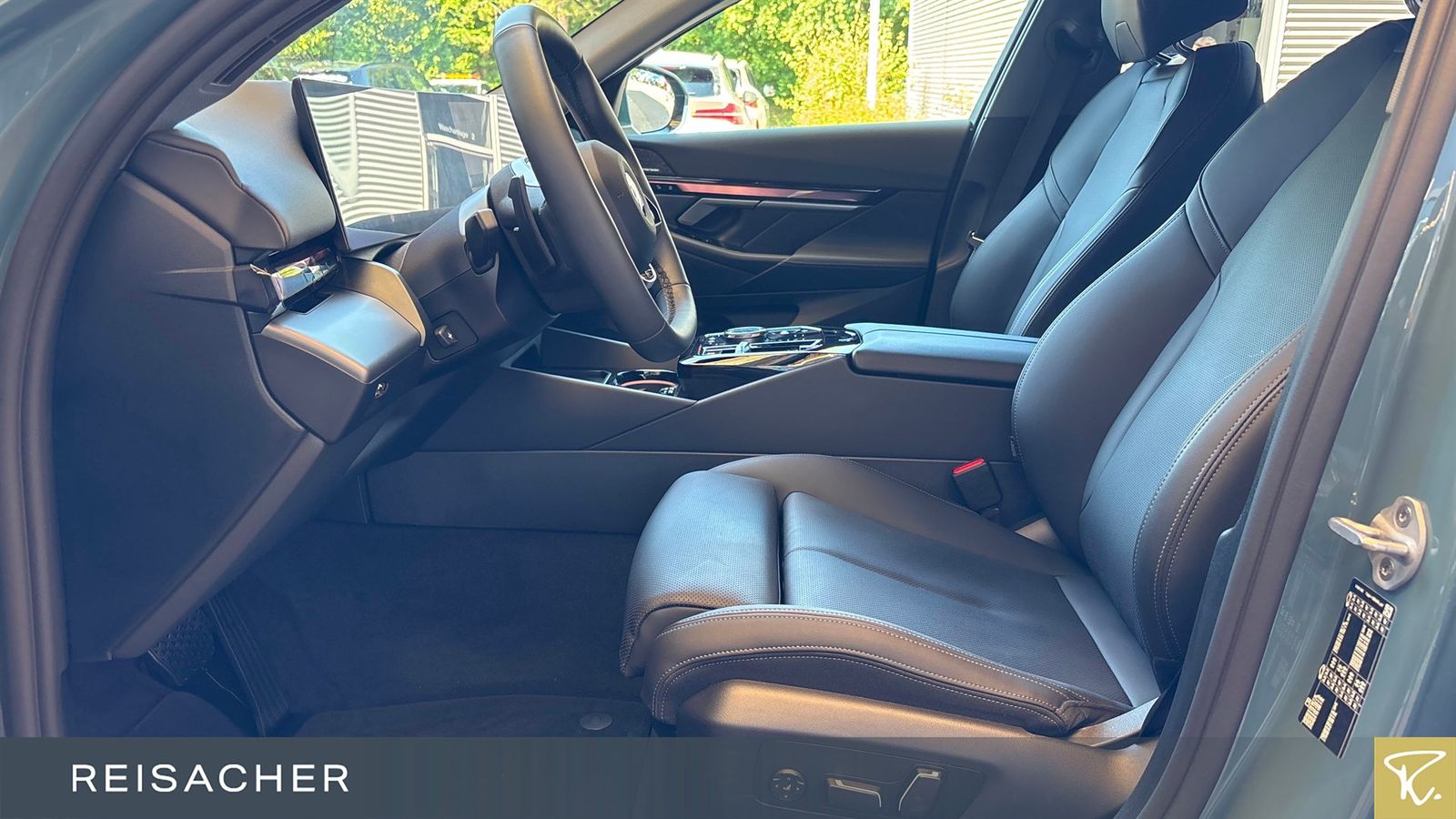 BMW 520i A Touring LC DA PA RFK Sitzbel. HA-KA,18 foto 4
