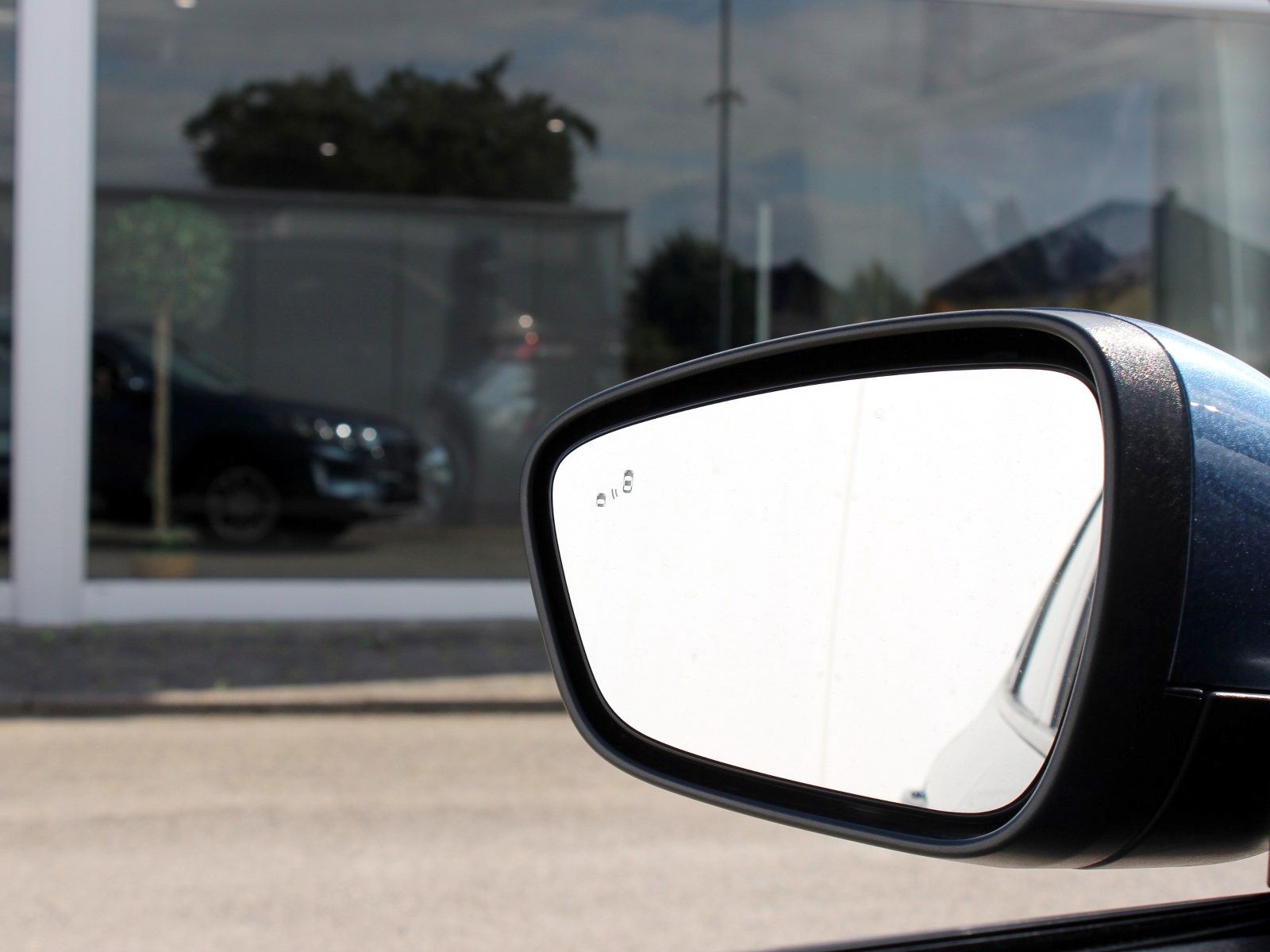 Fahrzeugabbildung Ford Kuga Plug-In Hybrid Titanium 2,5 Duratec