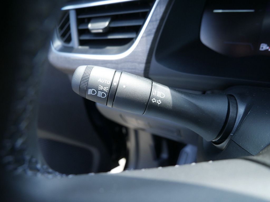 Fahrzeugabbildung Renault Kangoo PKW TECHNO TCe 130 EDC