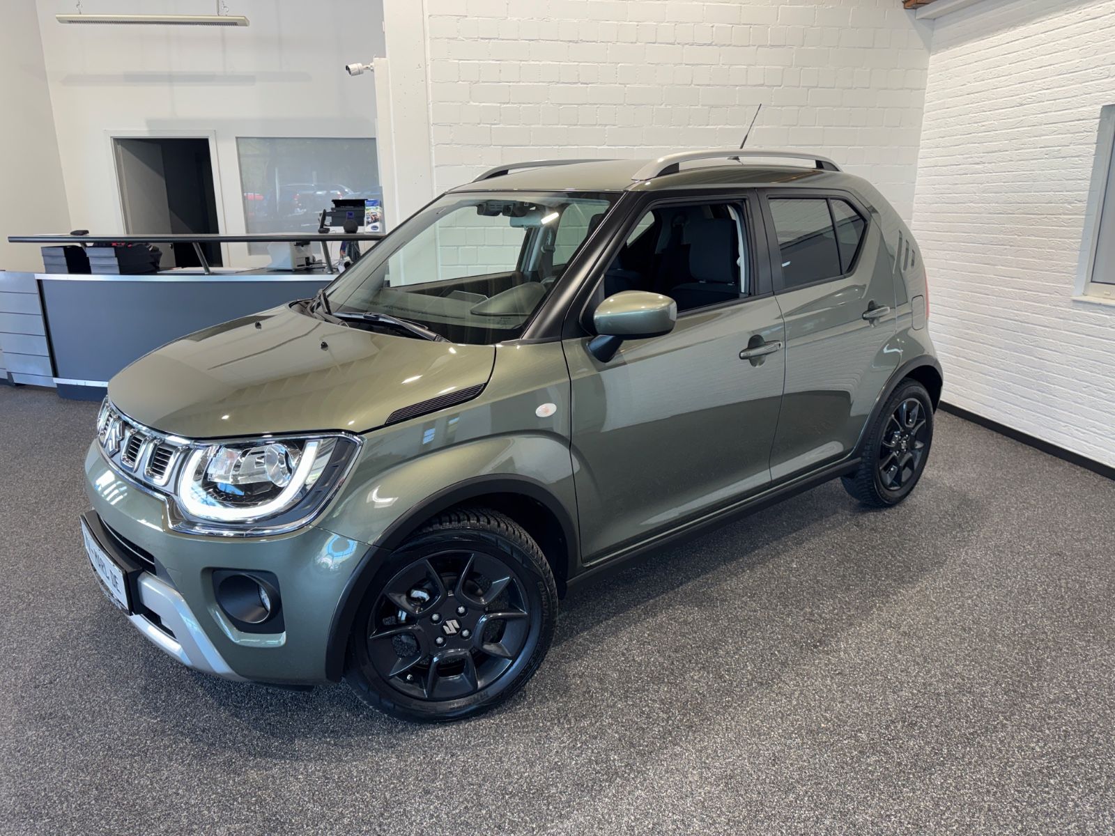 SUZUKI Ignis