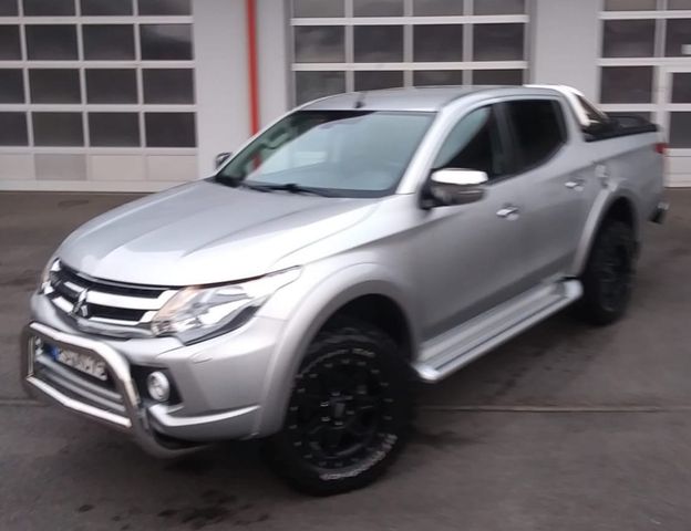 Mitsubishi L200 Plus Doppelkabine 4WD