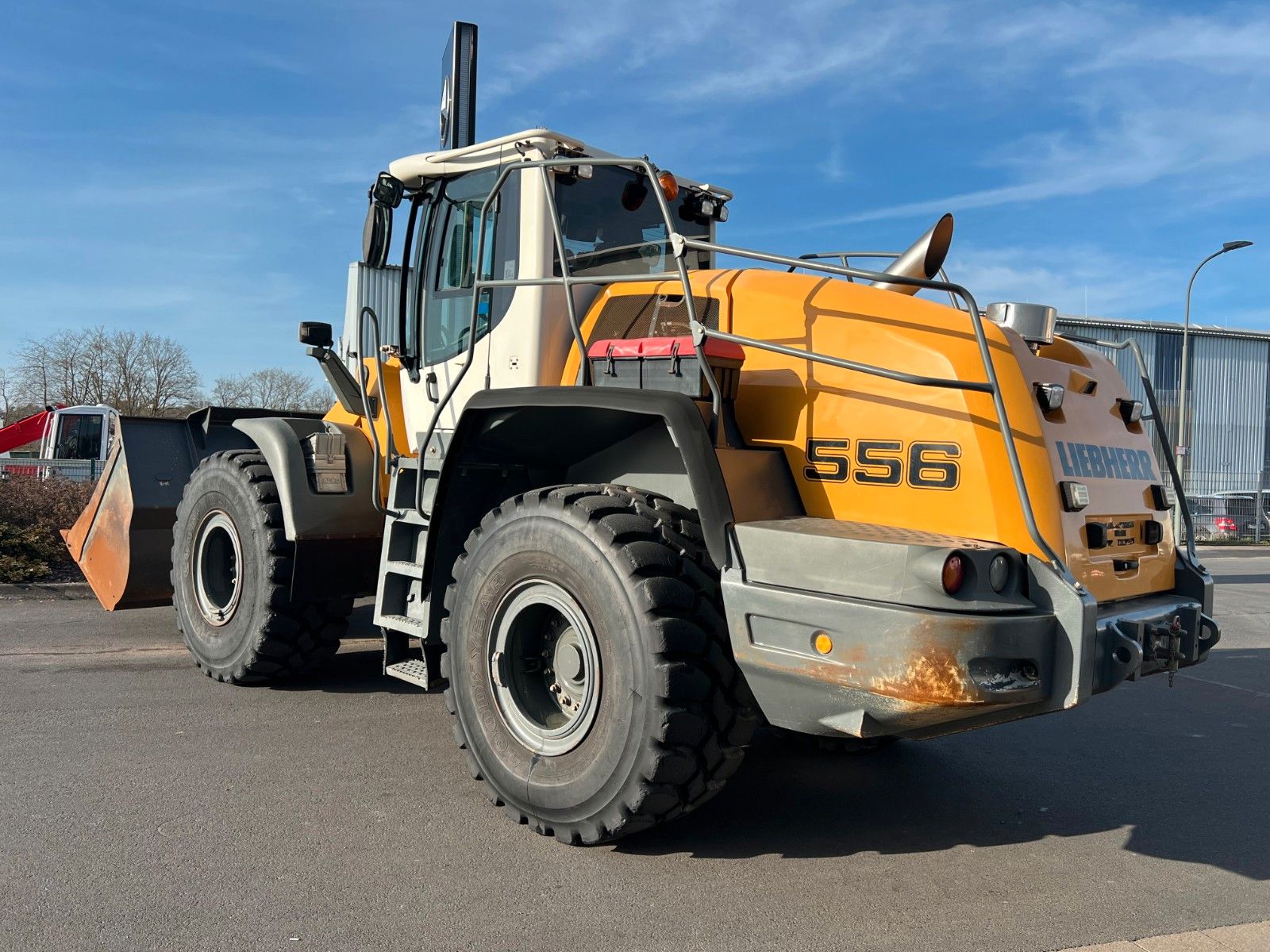 Fahrzeugabbildung Liebherr L 556 / 5.574h / Waage / Zentralschmierung