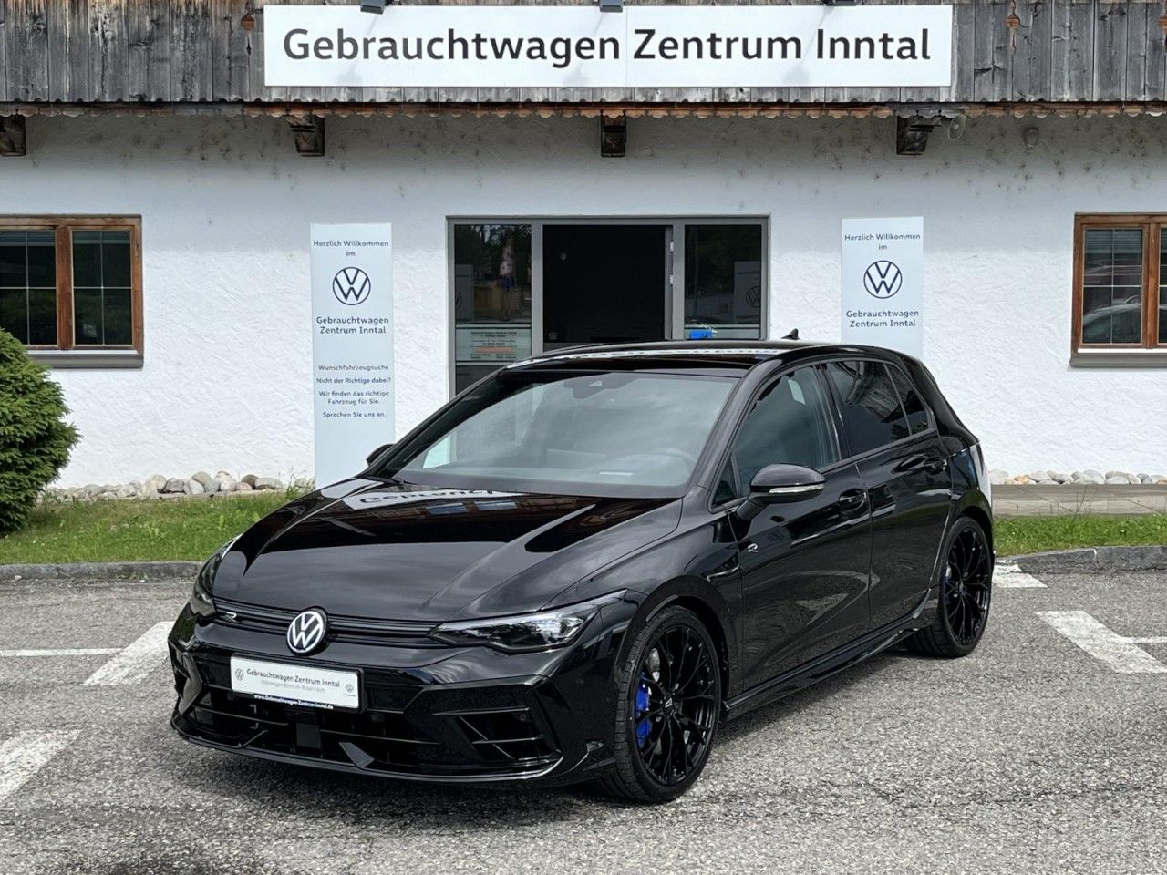 Volkswagen Golf VIII R 2,0 TSI DSG 4Motion (LED Pano DCC) foto 2