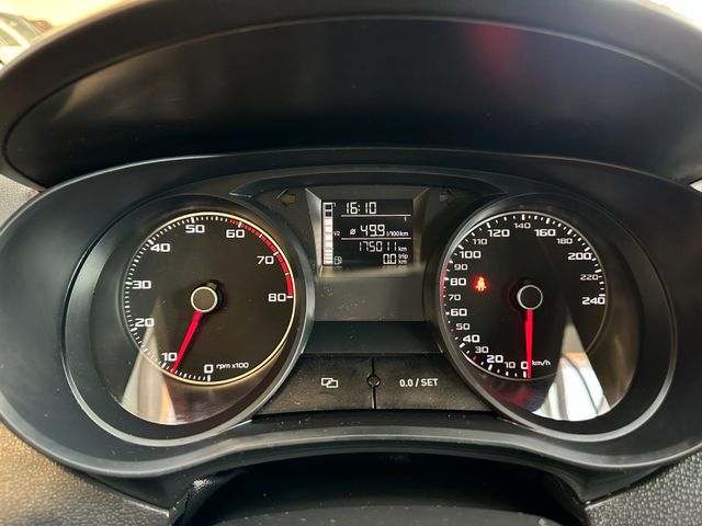 Seat Ibiza Lim Style Salsa *1.HAND*NAVI*SZHZ*TEMPOMAT