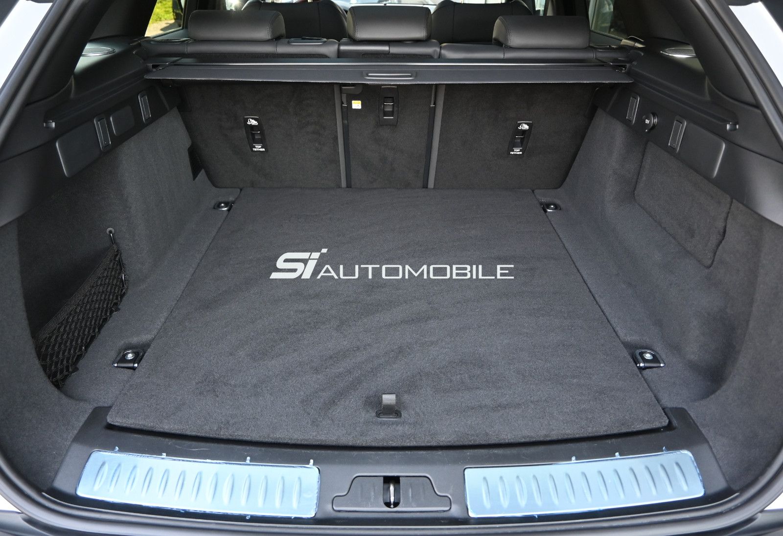 Fahrzeugabbildung Land Rover Range Rover Velar D300 DYNAMIC HSE °UVP 112.884€