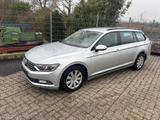 Volkswagen Passat Variant Passat Variant Trendline UNFALL - VW Passat Variant Unfallwagen