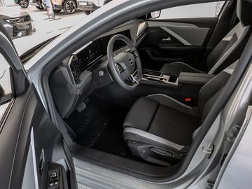 Opel Astra L Sports Tourer 1.2 Enjoy Ergonomiesitz