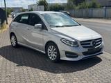 Mercedes-Benz B 180 d/Klimaautomatik/Navigationssystem/PDC/E6 - gebrauchte Mercedes-Benz B 180 aus dem Jahr 2017