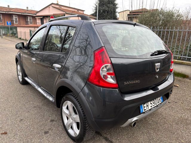 Dacia Sandero Stepway 1.6 8V GPL 85CV