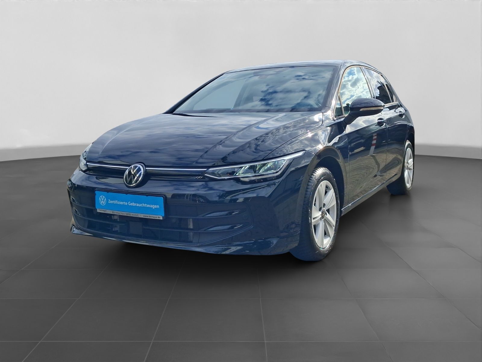 Volkswagen Golf 1.5 TSI LIFE NAVI BUSINESS KAMERA SITZH foto 2