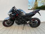 Kawasaki Z900 viele extras - Kawasaki Motorräder in Augsburg