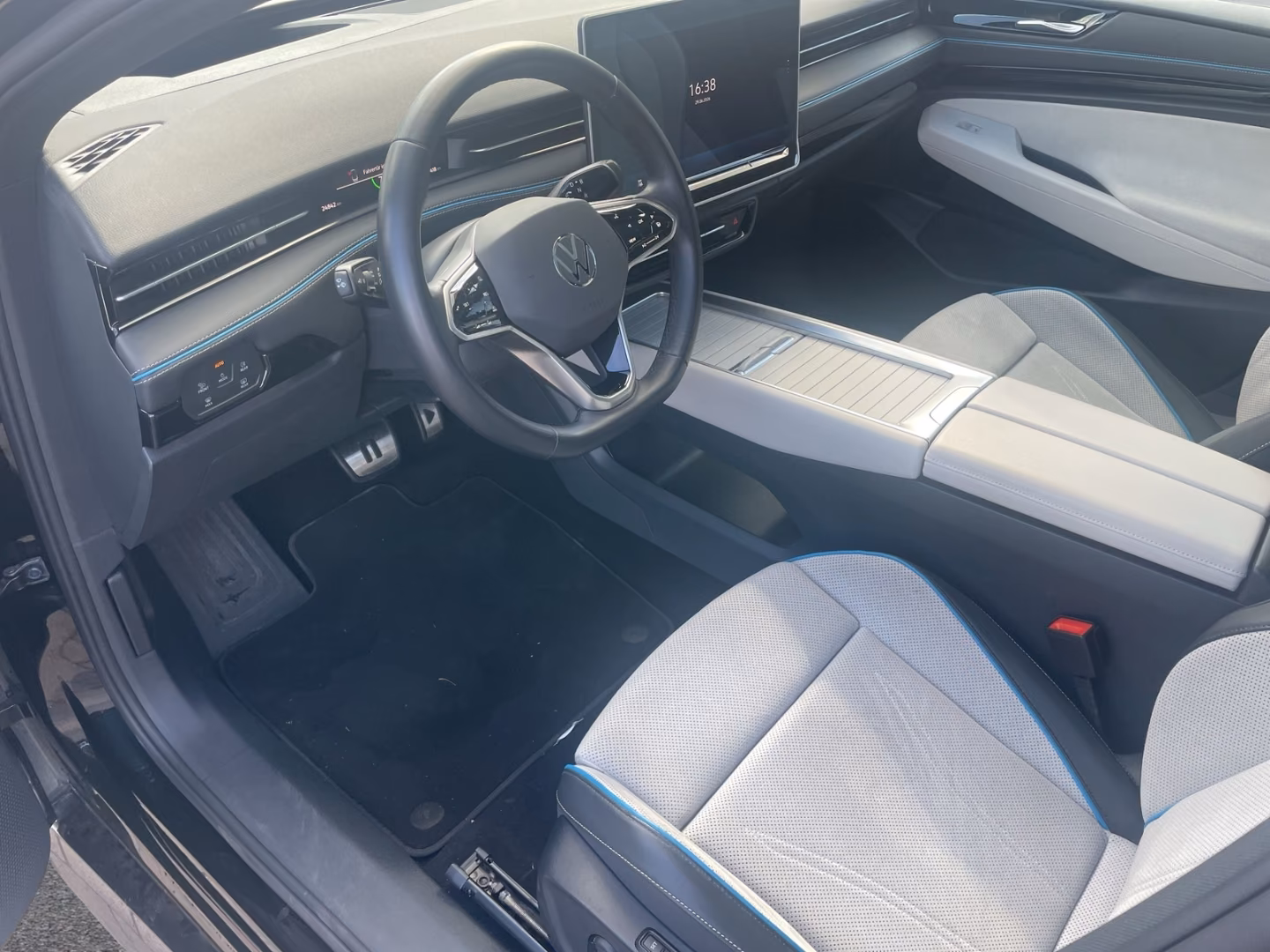 Volkswagen ID.7 Pro 210 kW IQ.LIGHT SmartPano 360° belSitz