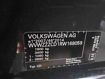 Volkswagen Golf - 6
