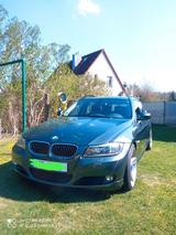 BMW E91 325i 3.0l Vollausstattung - BMW 325 mit Benzin-Antrieb: Kombi