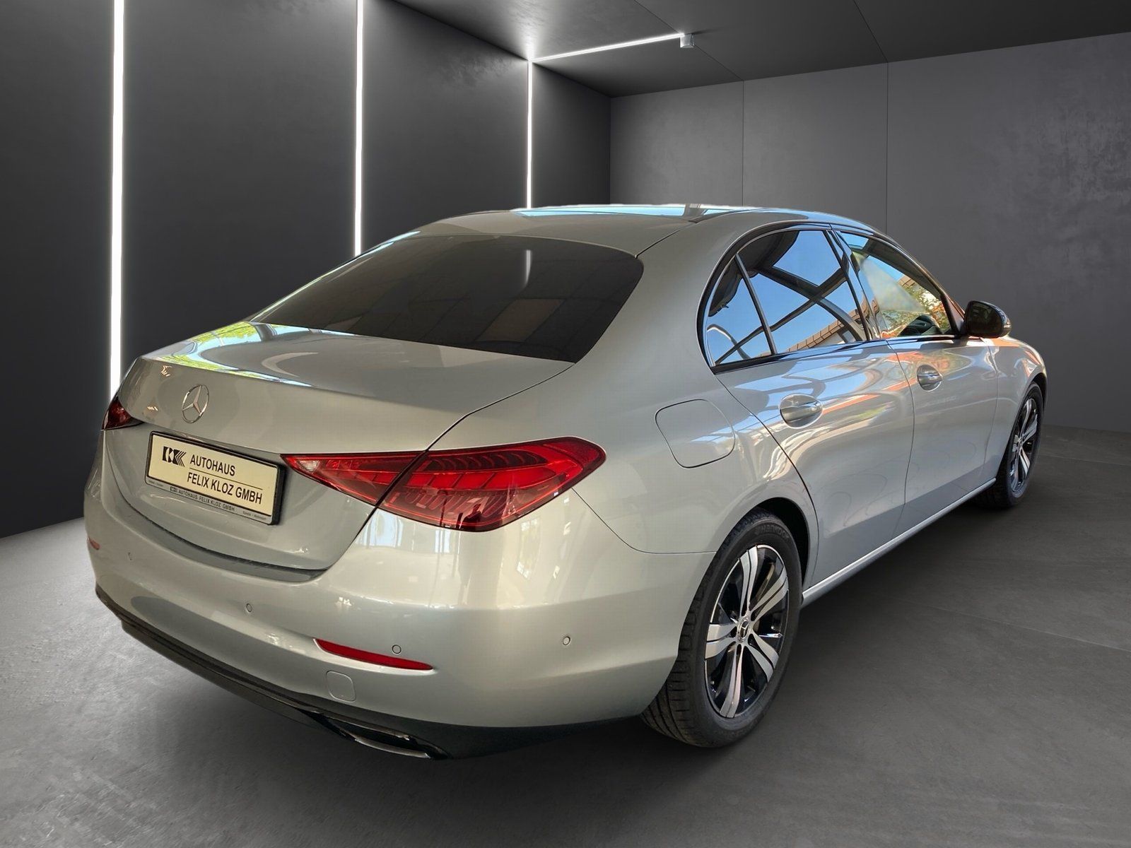 Fahrzeugabbildung Mercedes-Benz C 200 d Avantgarde*AHK*LED*Kamera*Night*Totwink*
