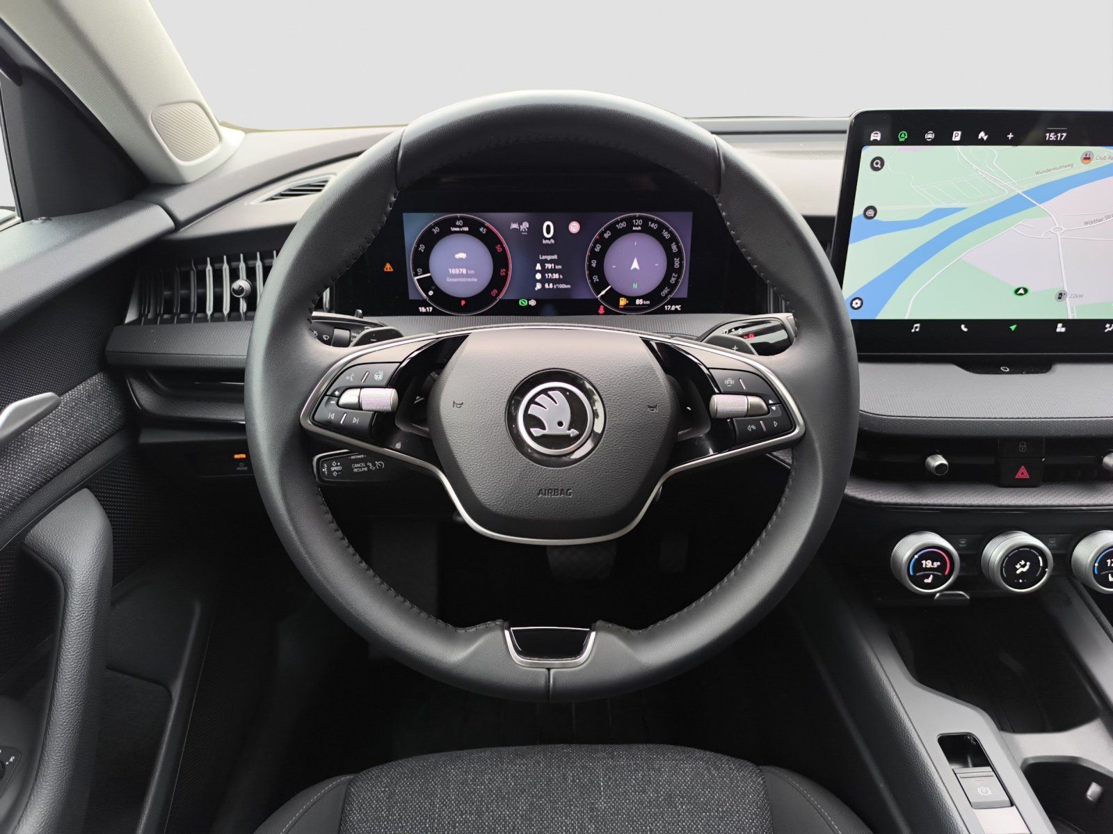 Skoda Superb - Bild 14