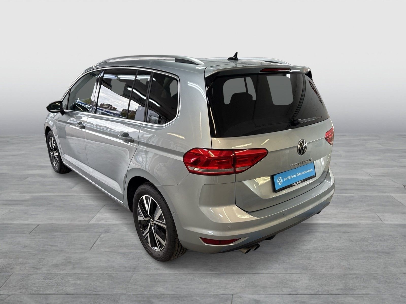 Volkswagen Touran 2.0 HIGHLINE AHK ACC LM17 NAVI CARPLAY foto 4