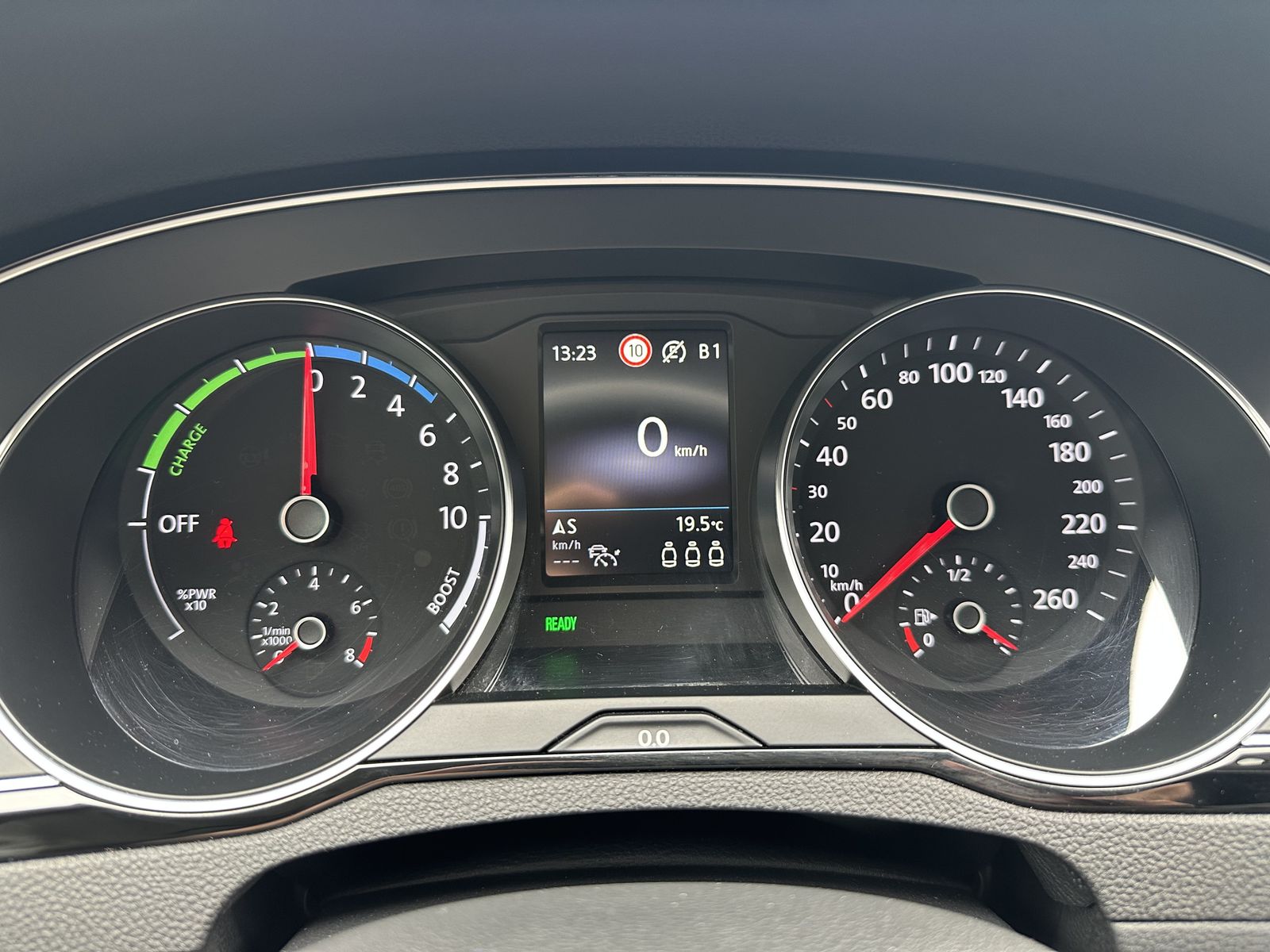 Fahrzeugabbildung Volkswagen Passat Variant GTE NAV+LED+ACC+KAMERA+LEDER+17ZO