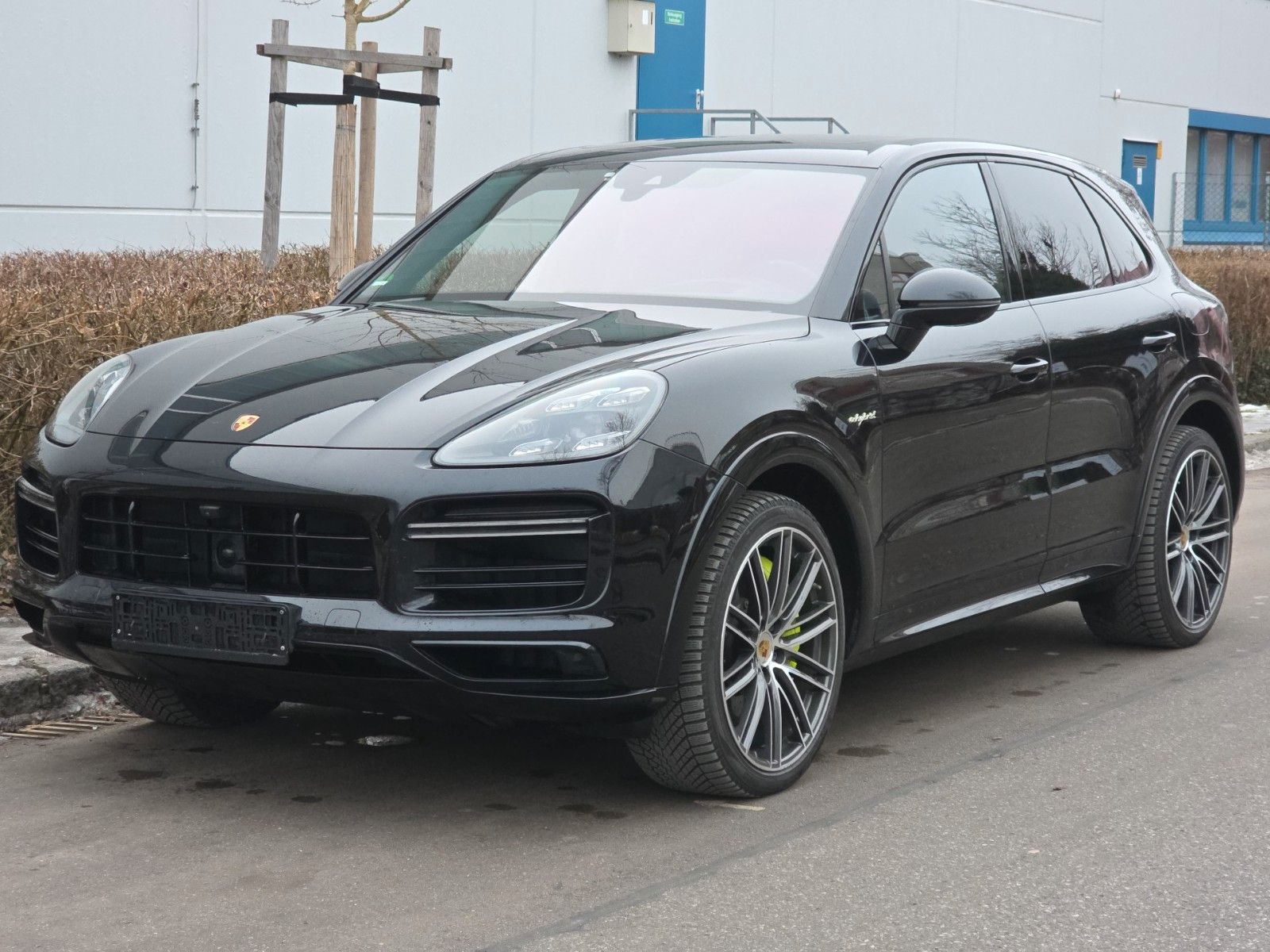 PORSCHE Cayenne Turbo S E-Hybrid 680PS Approved 12.2026
