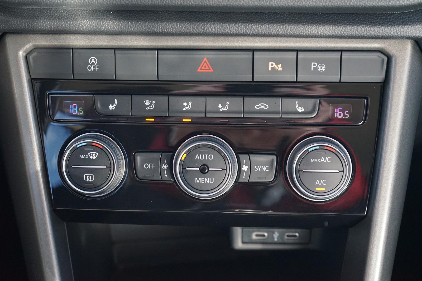 Volkswagen T-Roc 1.5 TSI LED ACC App Connect Sitzheizung, миниатюра 19