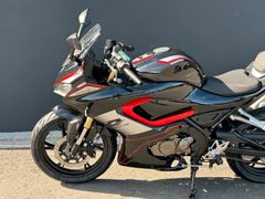 QJ MOTOR SRK 125 R ABS 15 PS A1 + ähnlich Yamaha YZF 125