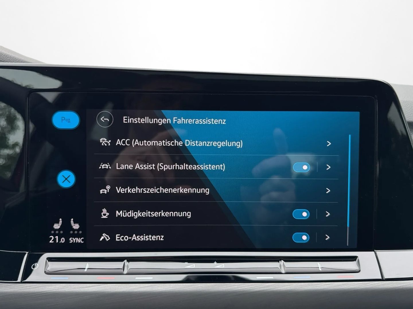Golf VIII 1.5 TSI STYLE *LED+*PANO*HUD*NAVI*