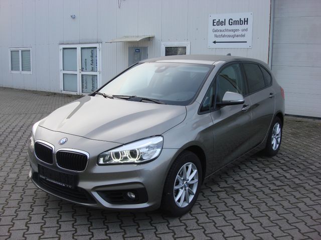 BMW 218i Active Tourer Automatik*1.Hand*AHK*LED*PDC*