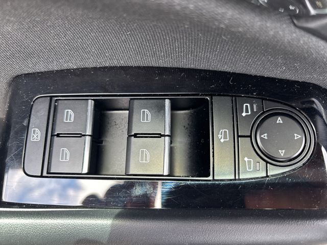 CX-30 2.0 SKYACTIV-X-M Hybrid Homura, Keyless, S
