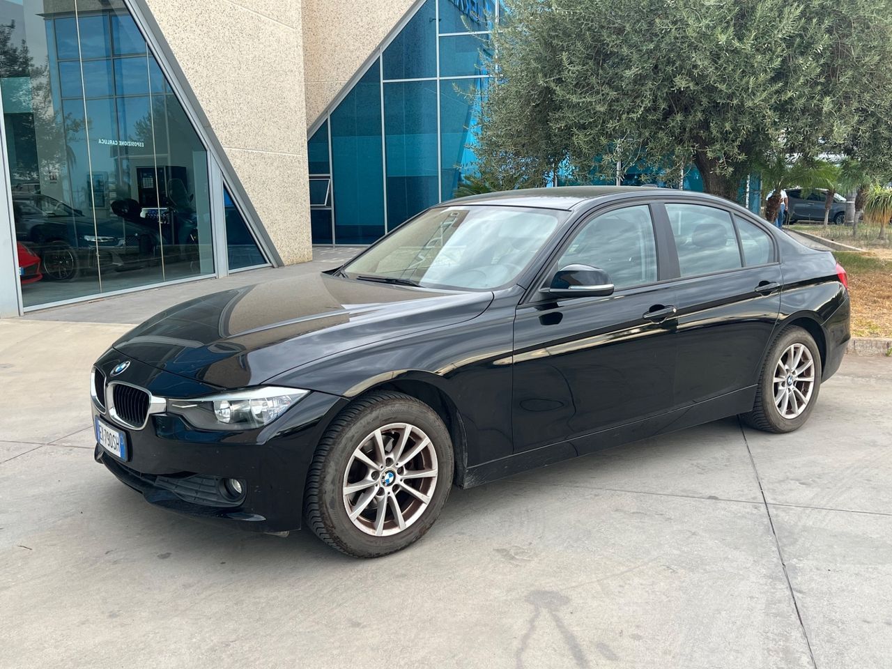 BMW 318 - 1