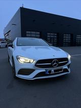 Mercedes-Benz CLA 200 Coupé AMG Line  - gebrauchte Mercedes-Benz CLA 200 aus dem Jahr 2023