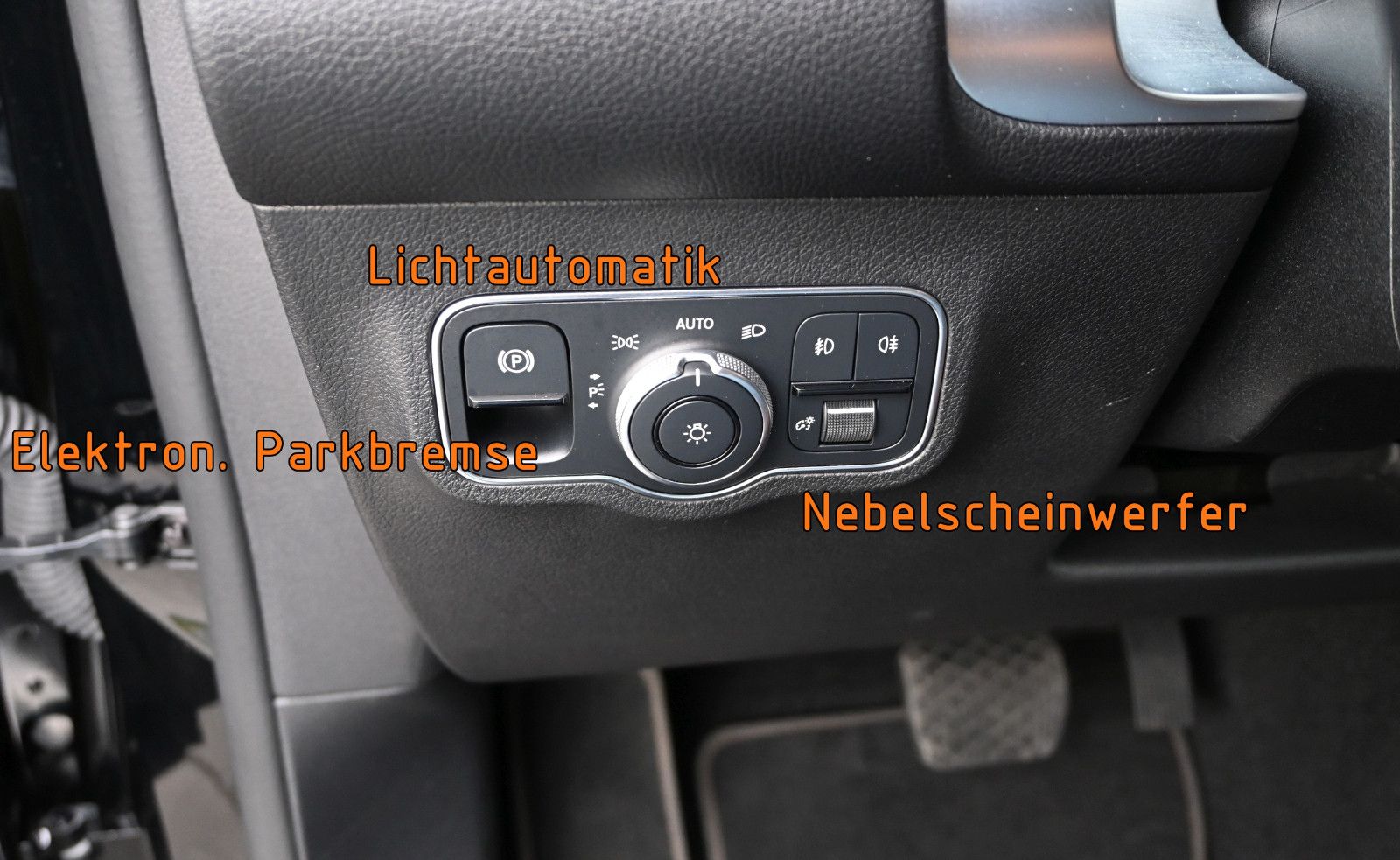 Fahrzeugabbildung Mercedes-Benz GLB 200 d Aut. Night Paket °AHK°STANDHEIZ°KAMERA