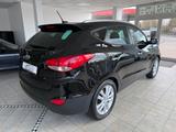 Hyundai ix35 Premium AWD AUTOMATIK LEDER NAVI LED RFK - Hyundai ix35 mit Panoramadach