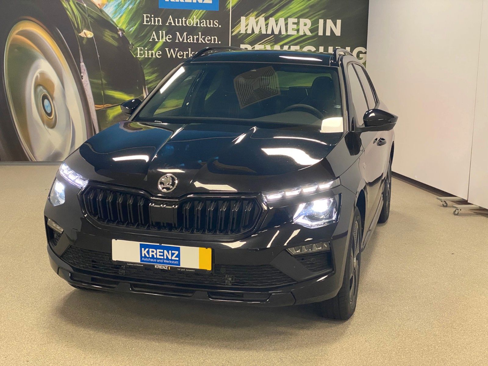 Fahrzeugabbildung SKODA Kamiq 1.5 TSI ACT DSG Monte Carlo+MATRIX+APP+PAN