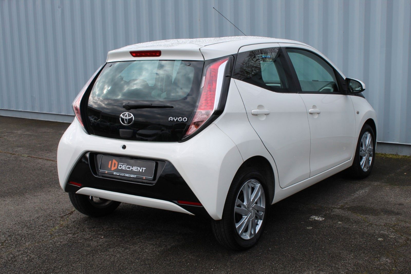 Fahrzeugabbildung Toyota AYGO x-play touch Klima*Alu*Kamera