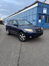 Hyundai Santa-Fe - Hyundai SANTA FE in Freiburg