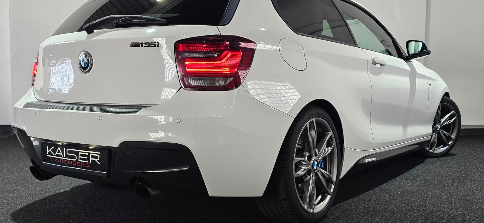 BMW M135 M135I*NAVI PROF*HARMAN KARDON*BASTUCK*LEDER*AUTO | 320 ch | BMW M135I | GPS PROF
