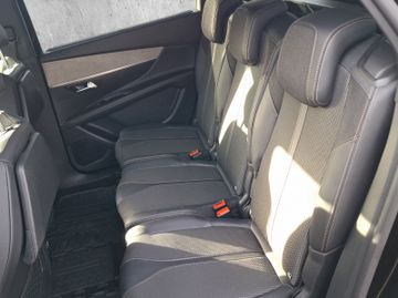 Peugeot 5008 GT 1.5 BlueHDi 130 Kam.+KeyLess+LED+Navi+LM