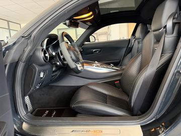 صورة 7 لـ 2015 Mercedes-BENZ AMG GT