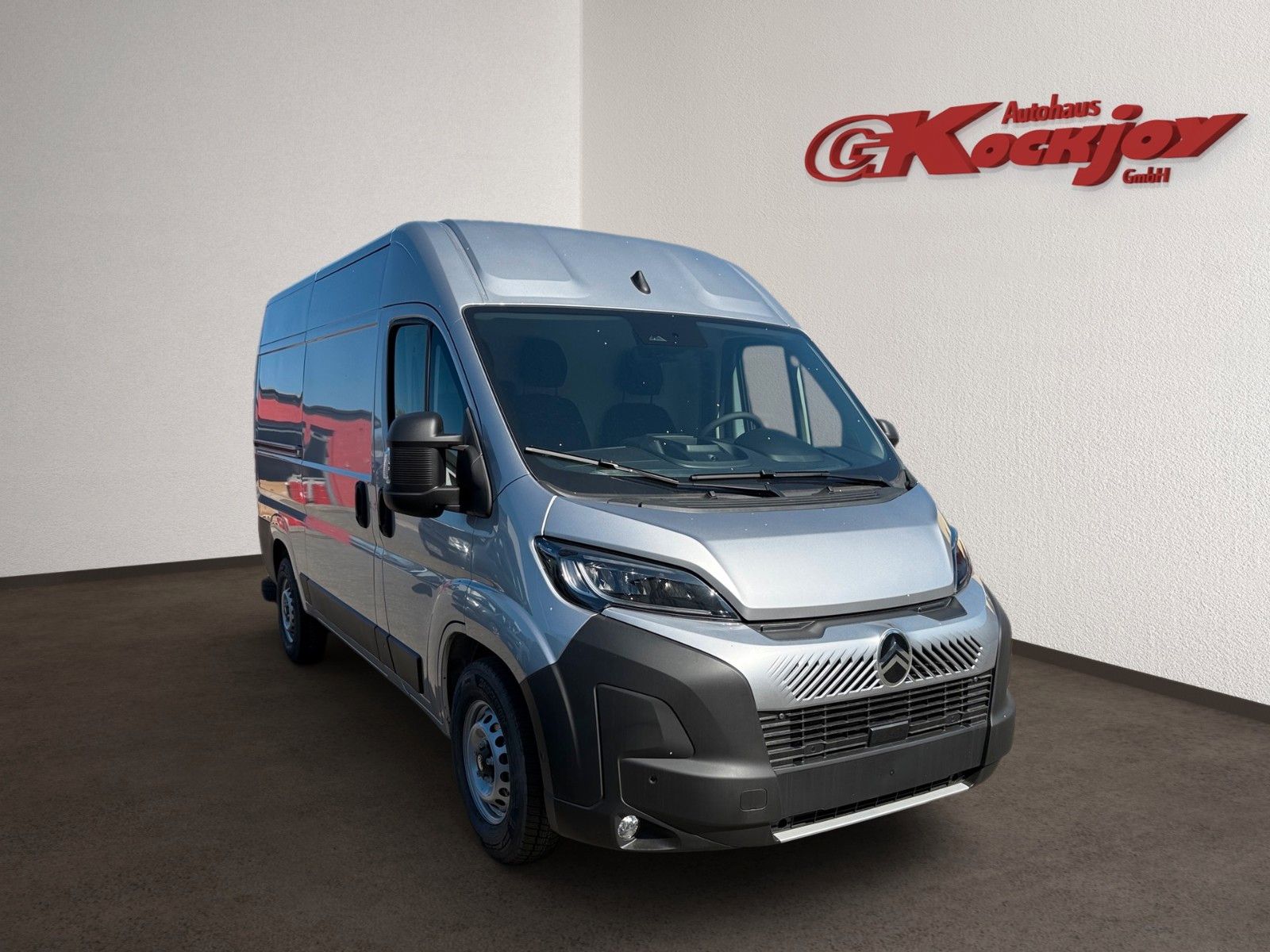 Fahrzeugabbildung Citroën Jumper Kasten 35 L2H2 BlueHDi 140 Automatik